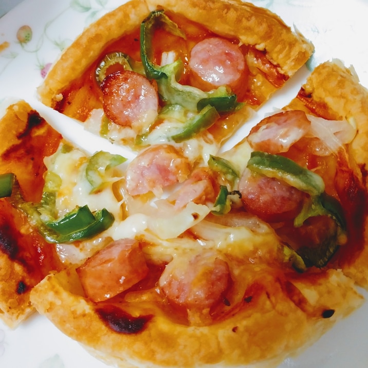 冷凍パイシートで手作りピザ With子供 レシピ 作り方 By みちゃきんぐ 楽天レシピ